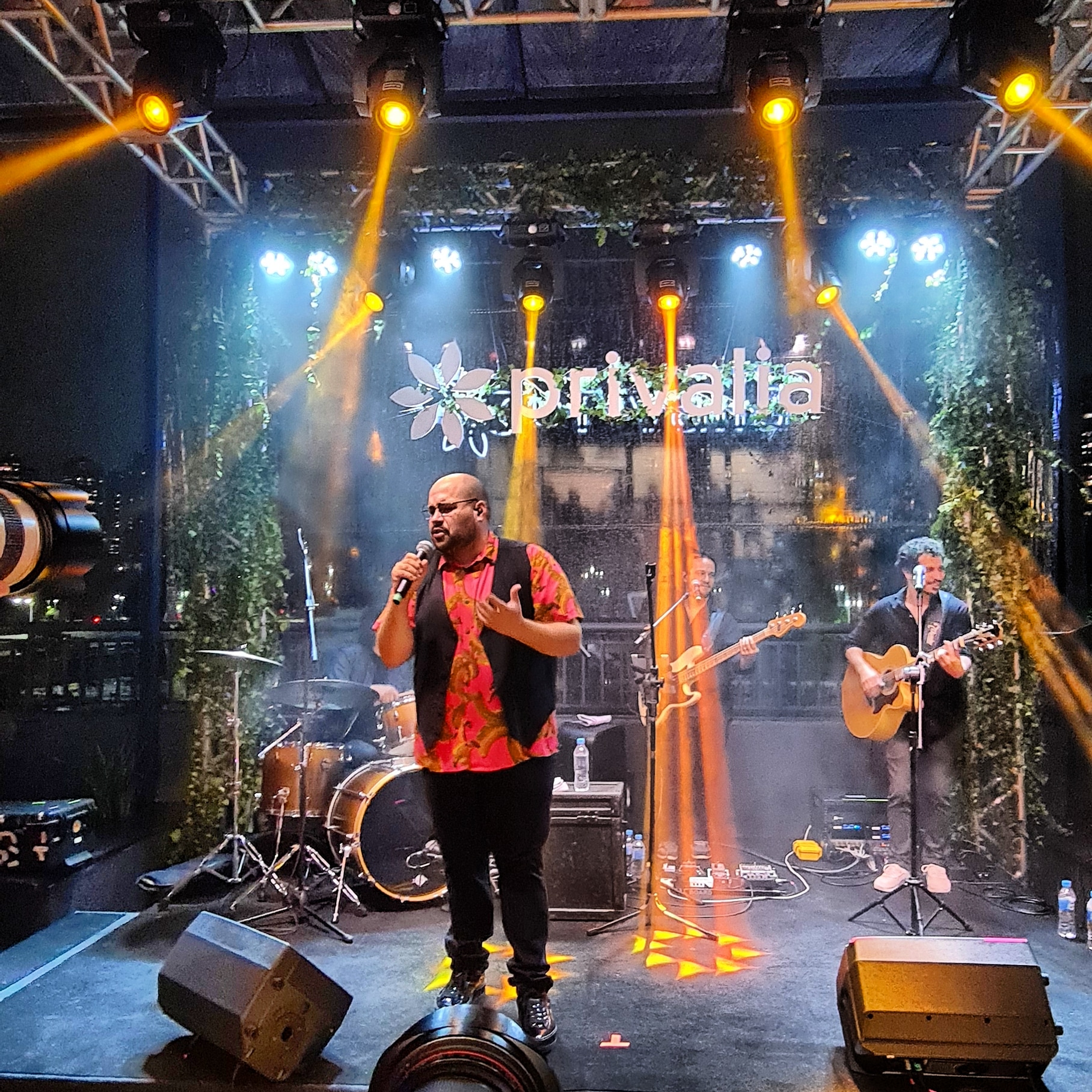  LIVE 1 BI – PRIVALIA